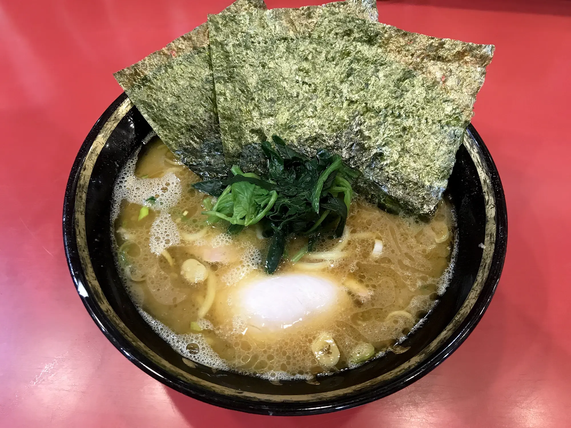 家系ラーメンとは｜横浜発祥の特徴・味・歴史を解説｜やまちゃんラーメン
